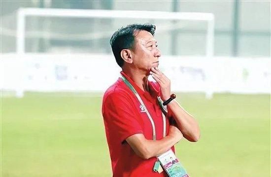 正值全国两会期间，《中国电影报道》再次开启两会特别策划——“对话春天”主持人蓝羽再度走进阿里影业 机遇与挑战并存 博纳、阿里影业独家分享新片计划 2020-07-28 上半年，疫情给电影业带来了不小的冲击，但电影人并没有被困难吓倒。