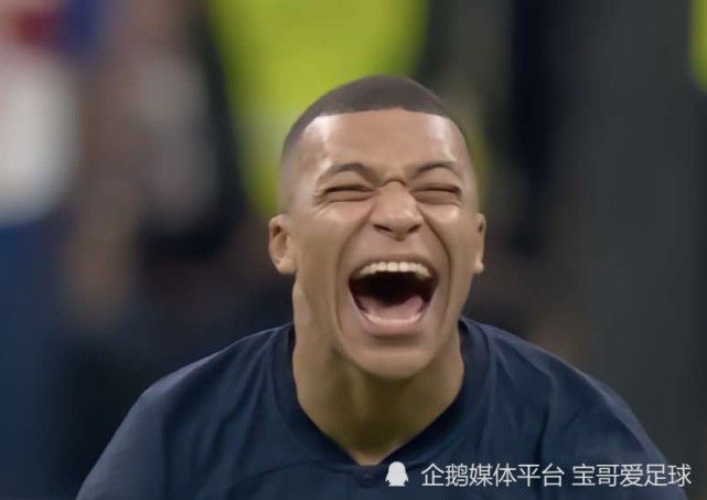 影片不仅延续了让观众热血沸腾的魔术炫技狂欢，